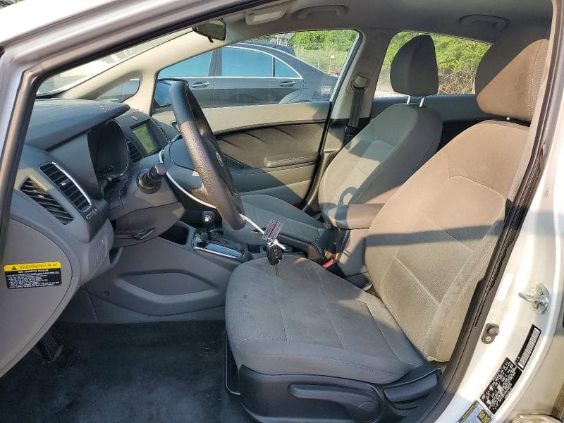 2017 KIA FORTE LX 7