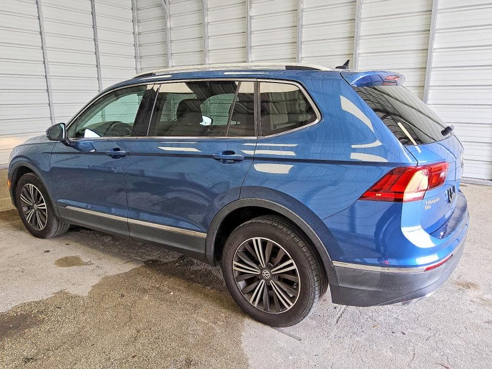 2018 VOLKSWAGEN TIGUAN SE 2