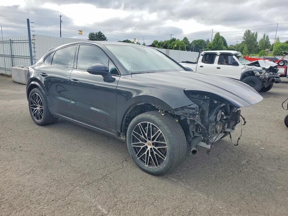 2024 PORSCHE CAYENNE COUPE 4