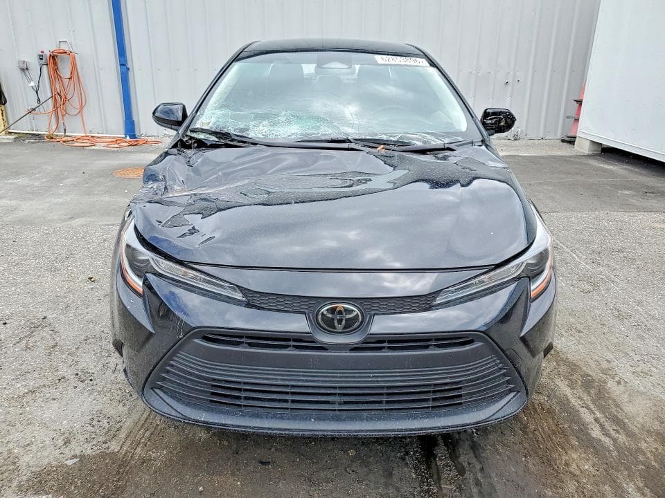2023 TOYOTA COROLLA LE 5