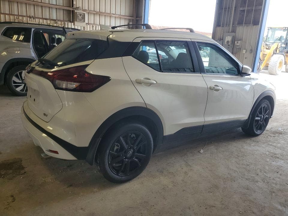 2023 NISSAN KICKS SV 3