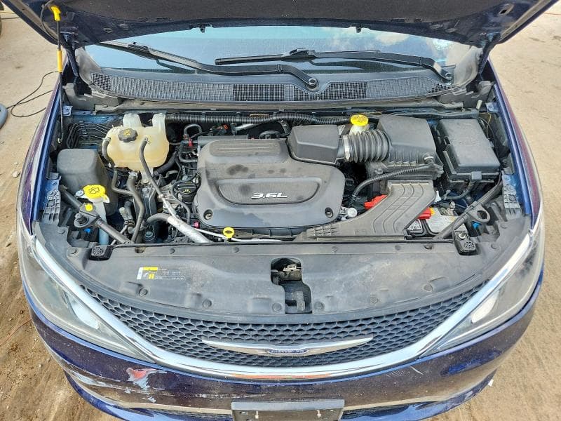 2018 CHRYSLER PACIFICA TOURING PLUS 12