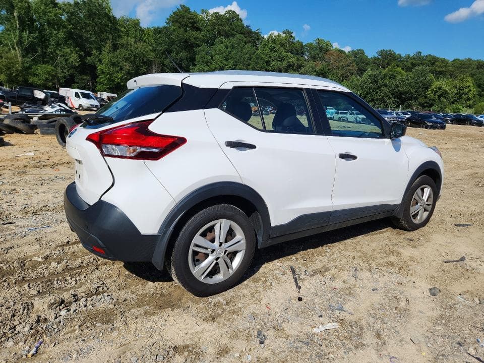 2019 NISSAN KICKS S 3