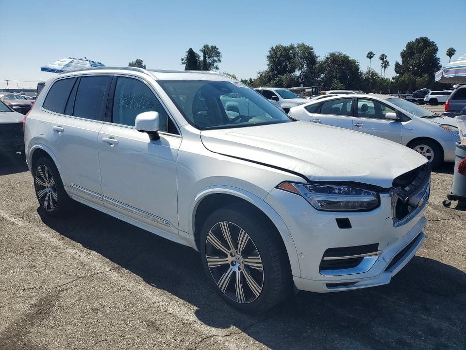 2024 VOLVO XC90 PLUS 4