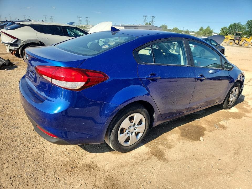 2017 KIA FORTE LX 3