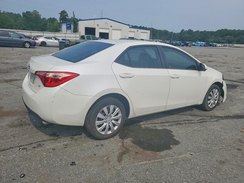 2018 TOYOTA COROLLA LE 3