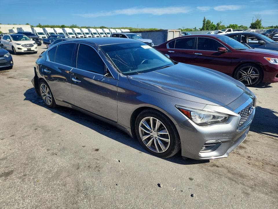 2021 INFINITI Q50 PURE 4