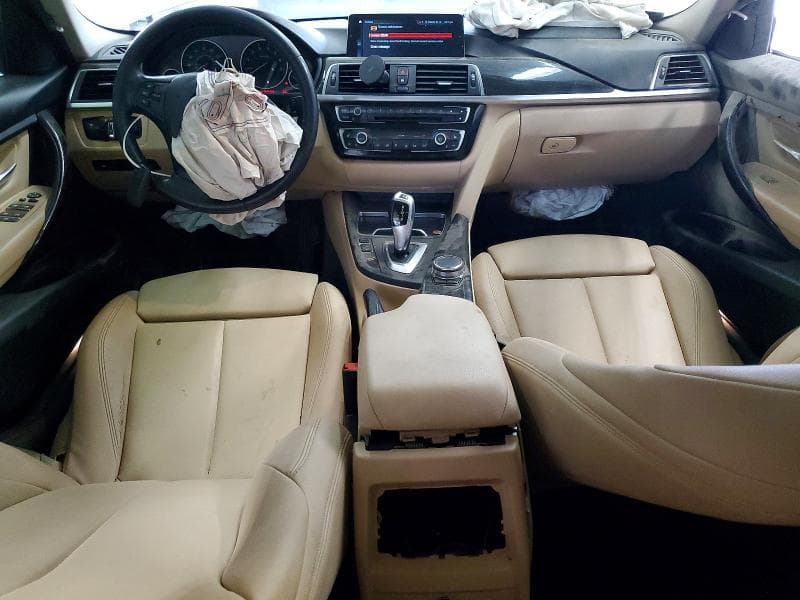 2018 BMW 320 XI 8