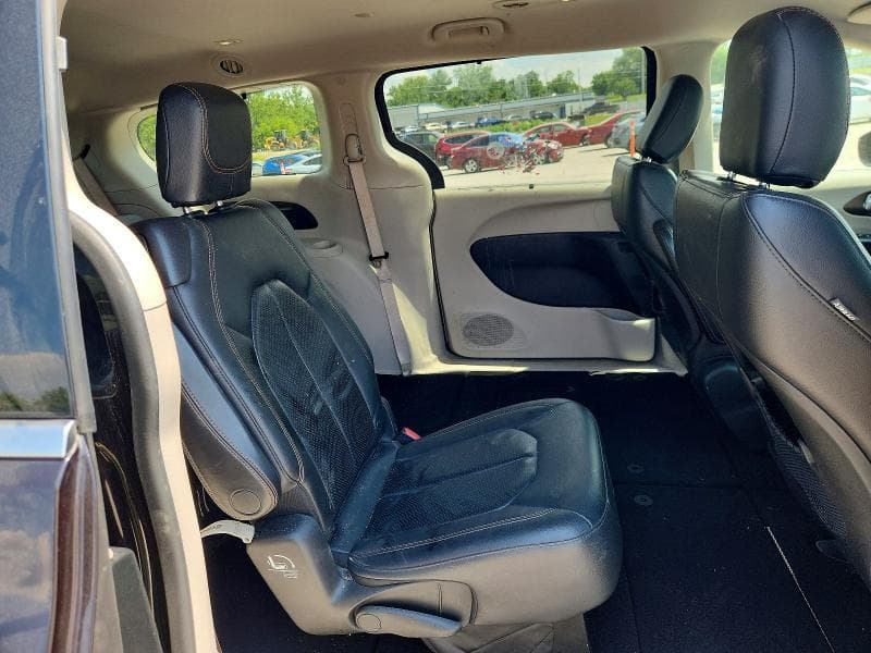 2018 CHRYSLER PACIFICA TOURING L 11