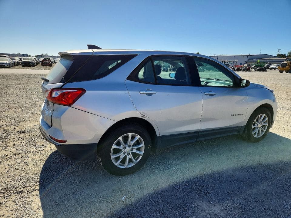 2018 CHEVROLET EQUINOX LS 3