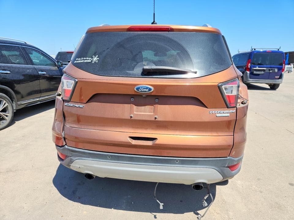 2017 FORD ESCAPE TITANIUM 6