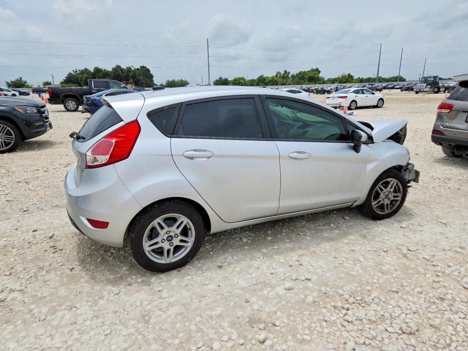 2018 FORD FIESTA SE 3
