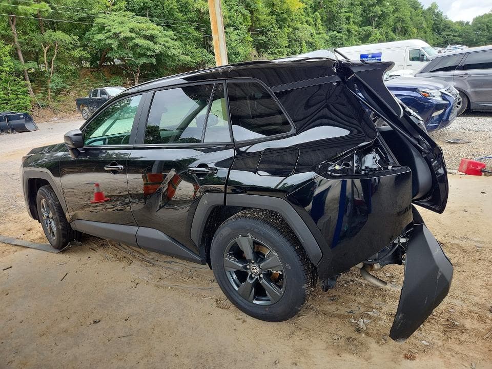 2026 TOYOTA RAV4 LE 2