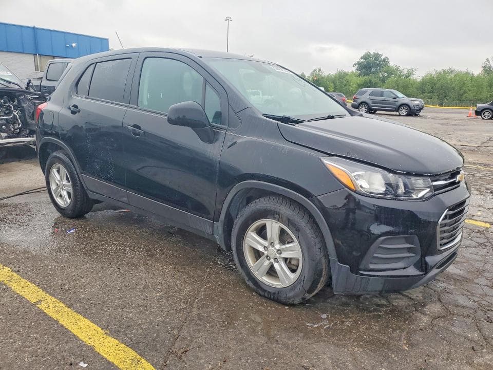 2020 CHEVROLET TRAX LS 4