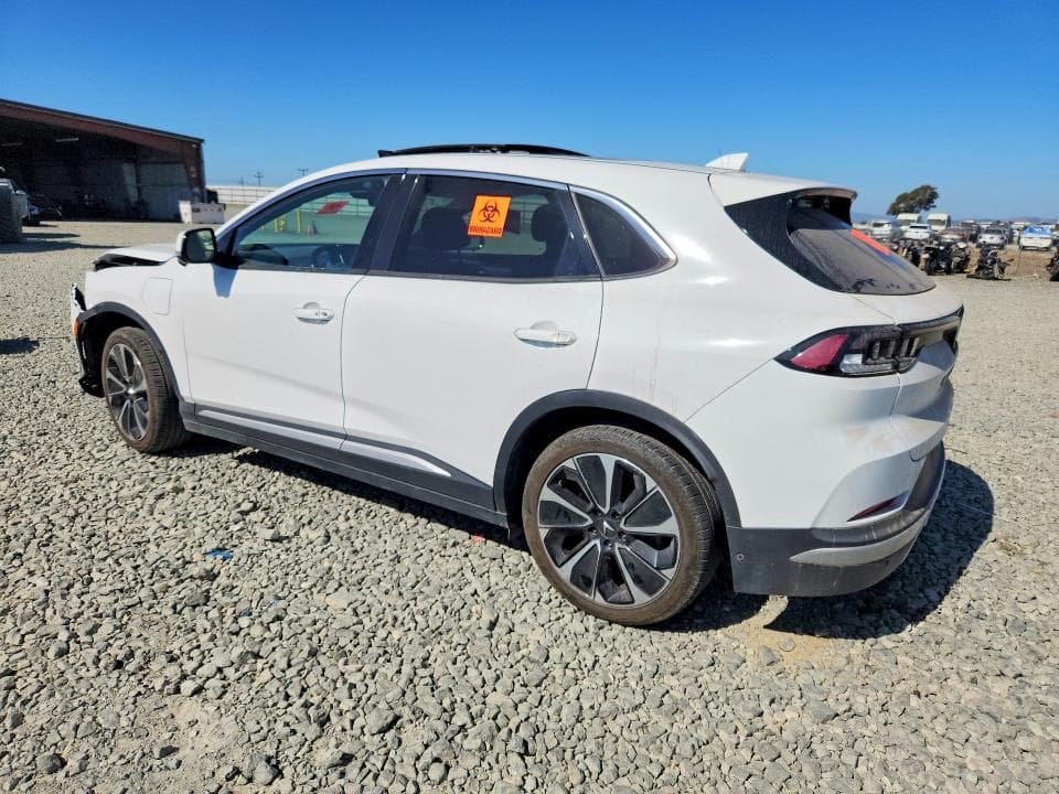 2024 VINFAST TRADING AND PRODUCTION VF 8 PLUS 2