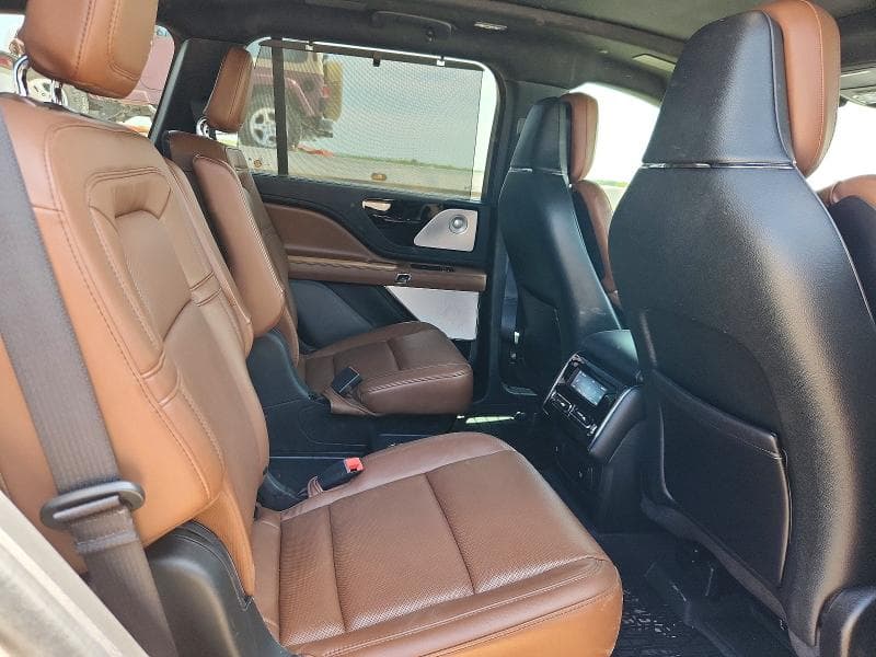 2022 LINCOLN AVIATOR RESERVE 10