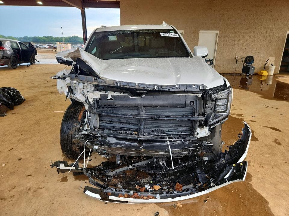2021 GMC YUKON DENALI 5