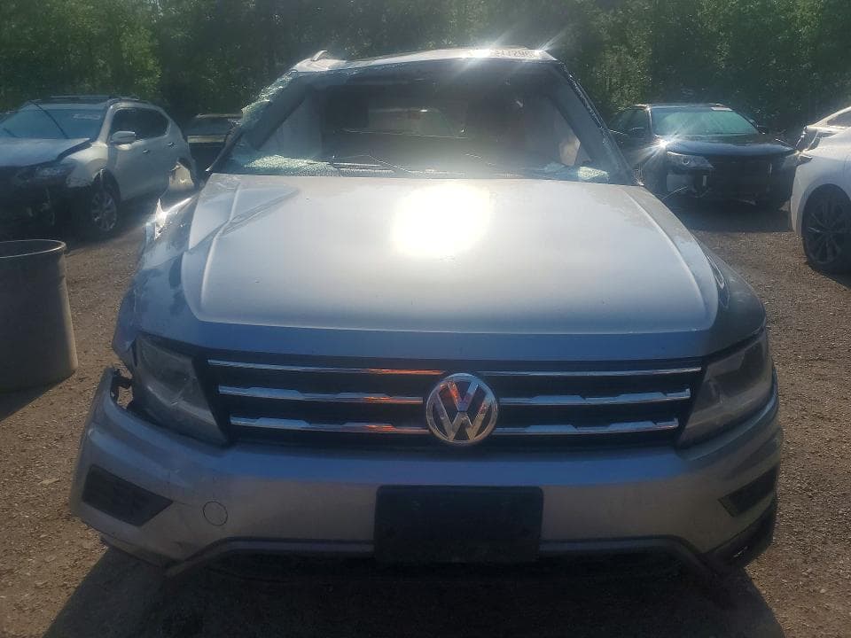 2021 VOLKSWAGEN TIGUAN SE 5
