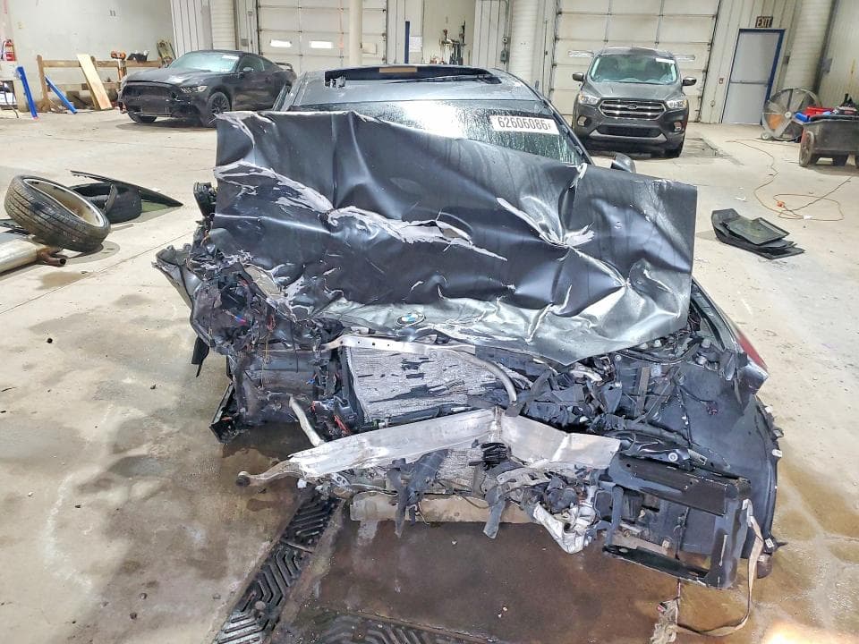 2019 BMW 330XI 5