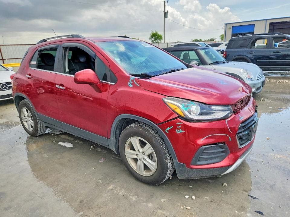 2020 CHEVROLET TRAX 1LT 4