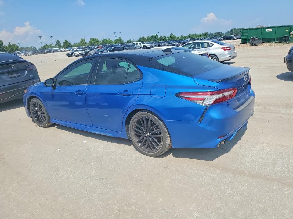2018 TOYOTA CAMRY XSE V6 2