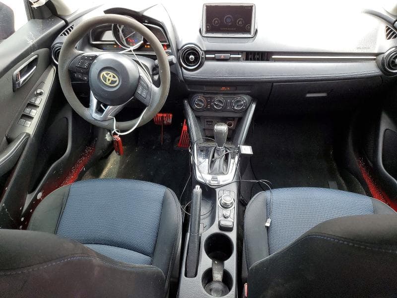 2017 TOYOTA YARIS IA BASE 8