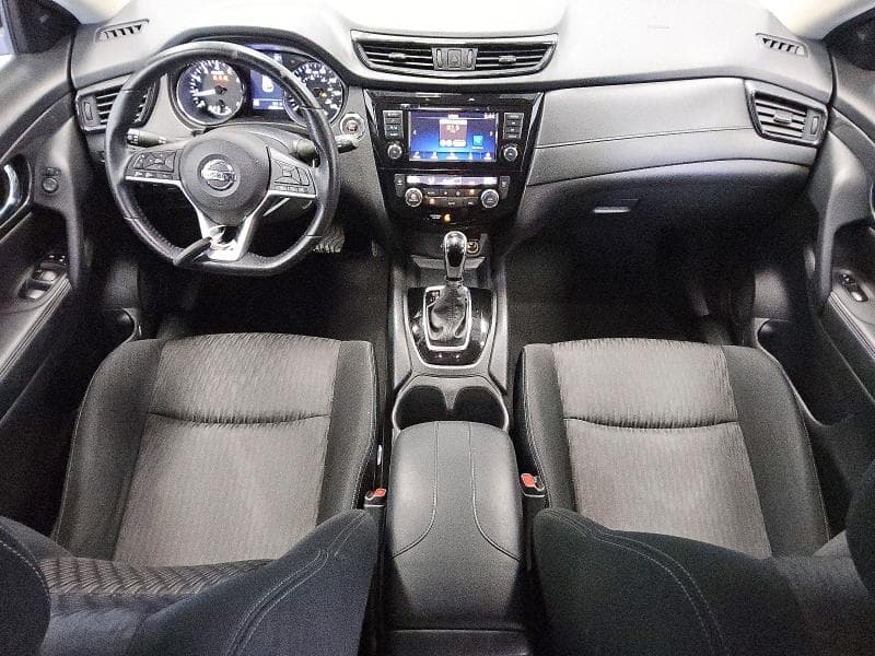2020 NISSAN ROGUE SV 8