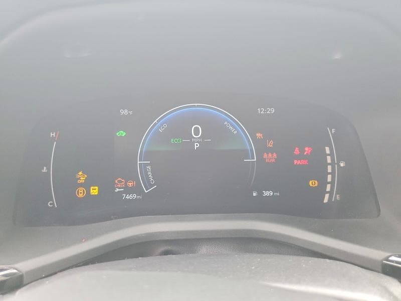 2026 TOYOTA CAMRY SE 9