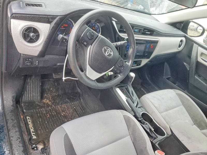 2019 TOYOTA COROLLA LE 8