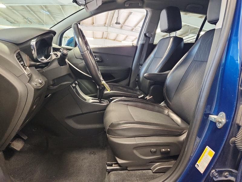 2020 CHEVROLET TRAX 1LT 7