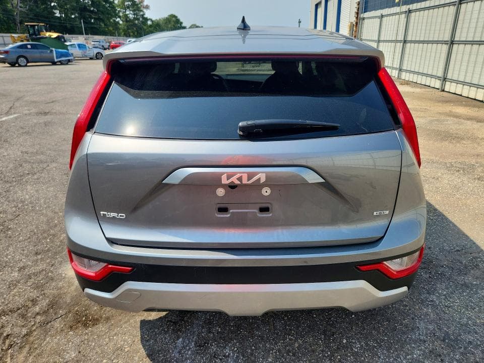 2026 KIA NIRO LX 6