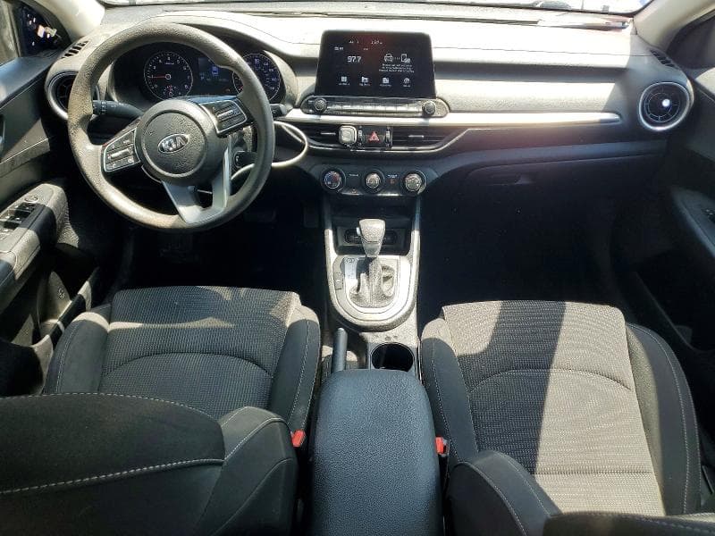 2020 KIA FORTE LXS 8