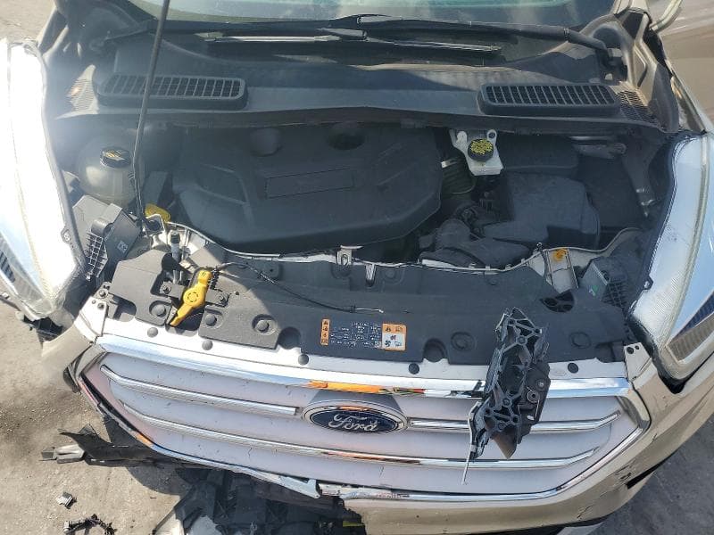 2018 FORD ESCAPE TITANIUM 12