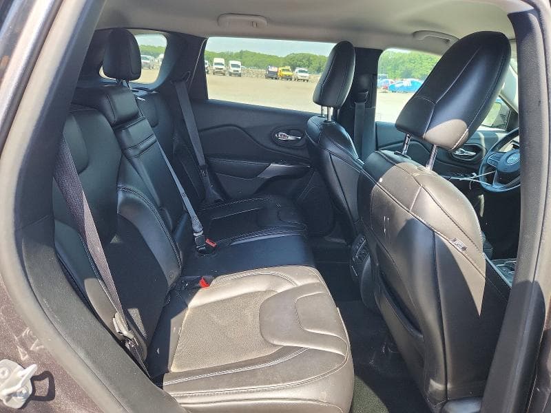 2019 JEEP CHEROKEE LATITUDE PLUS 11