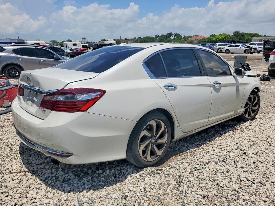 2017 HONDA ACCORD EXL 3