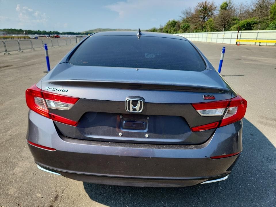 2020 HONDA ACCORD LX 6