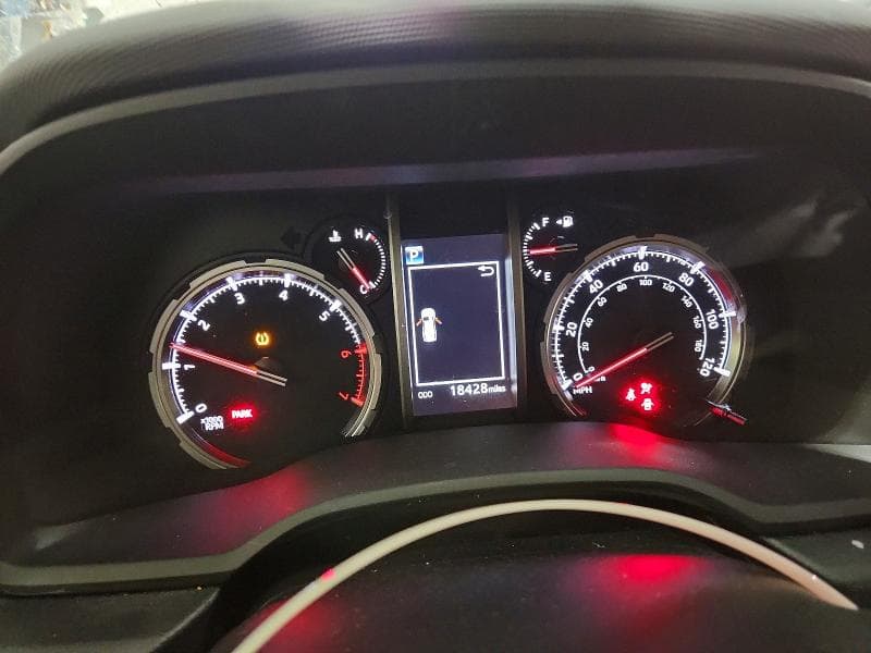 2024 TOYOTA 4RUNNER TRD OFF-ROAD PREMIUM 9