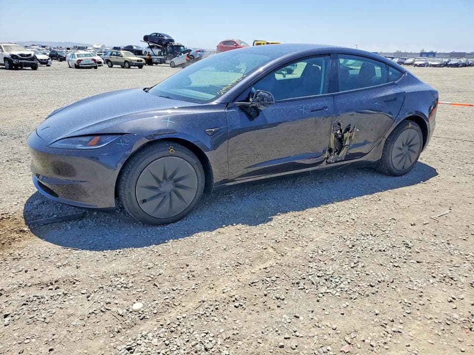 2026 TESLA MODEL 3 - 1