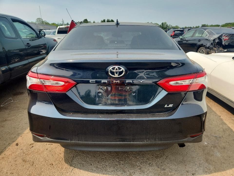 2020 TOYOTA CAMRY LE 6