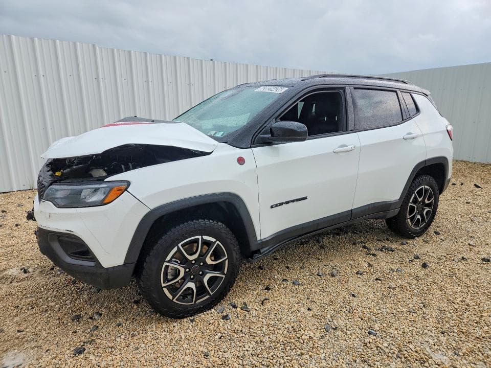 2025 JEEP COMPASS TRAILHAWK - 1
