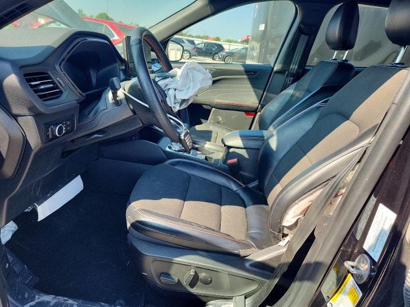 2023 FORD ESCAPE ST LINE 7