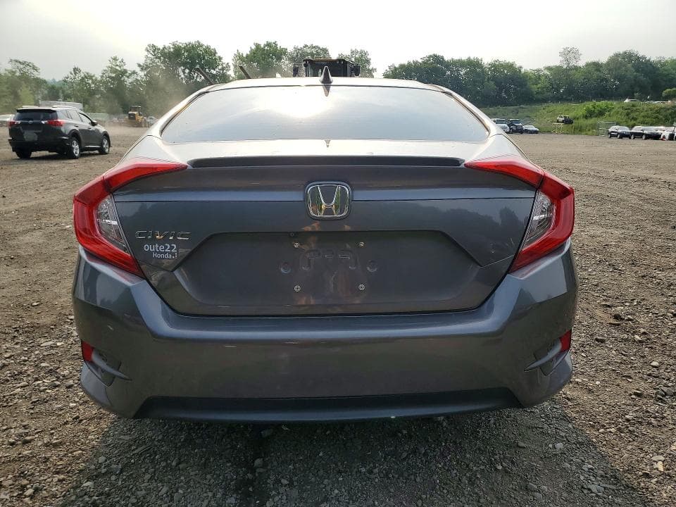 2018 HONDA CIVIC EX 6