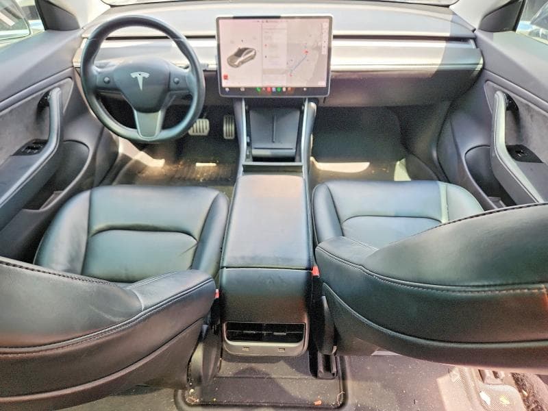 2019 TESLA MODEL 3 8