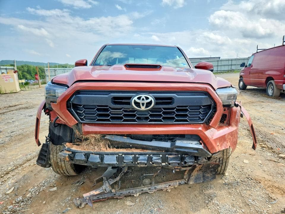 2025 TOYOTA TACOMA TRD SPORT 5