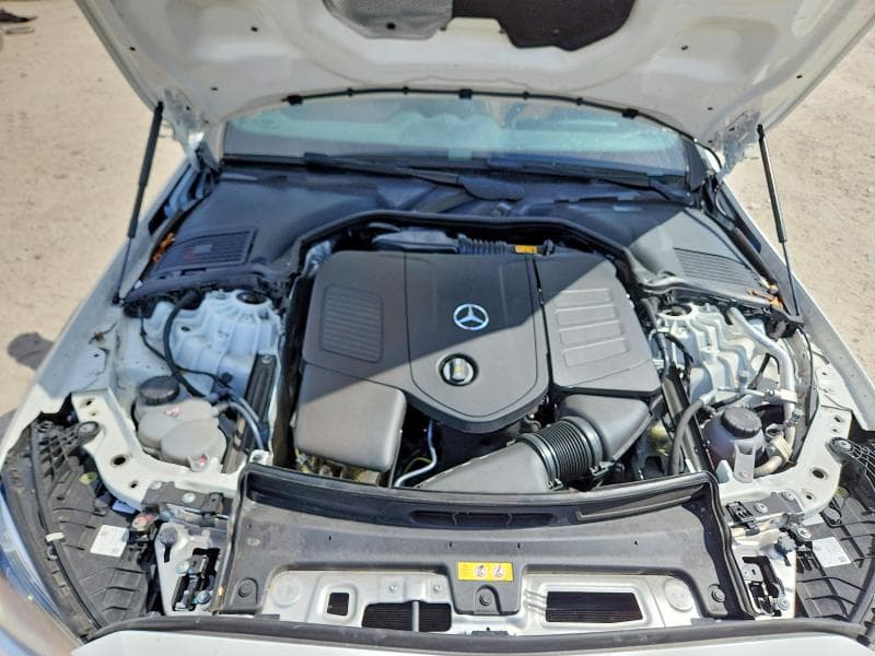 2025 MERCEDES-BENZ C 300 11