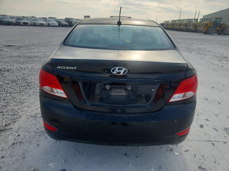 2017 HYUNDAI ACCENT SE 6