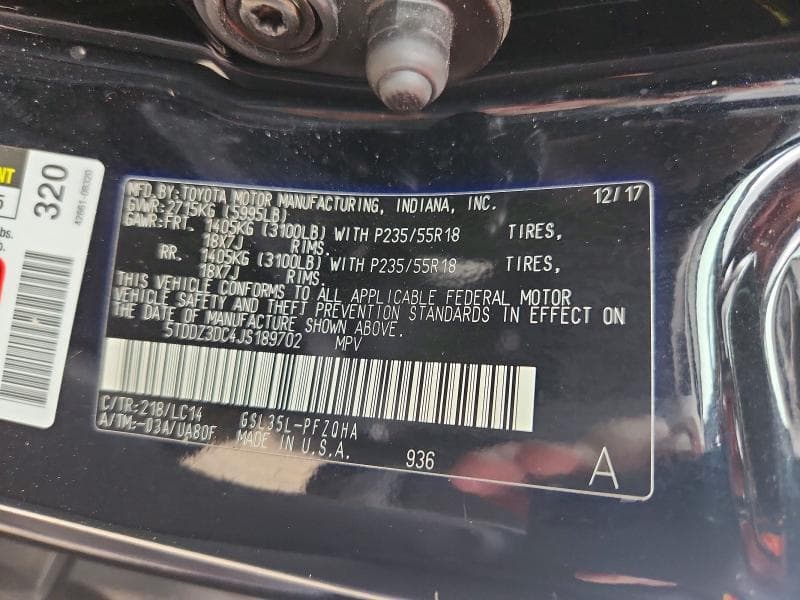 2018 TOYOTA SIENNA XLE PREMIUM 7-PASSENGER 13