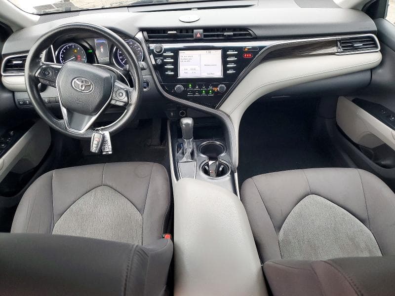 2019 TOYOTA CAMRY LE 8