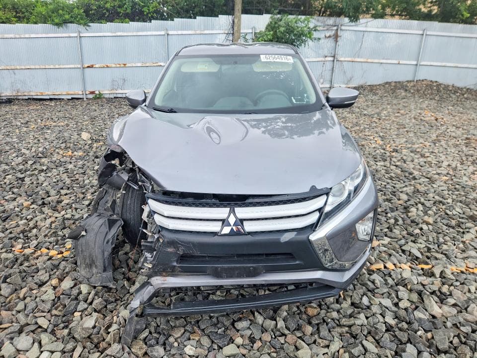 2020 MITSUBISHI ECLIPSE CROSS ES 5