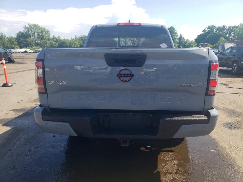 2023 NISSAN FRONTIER PRO-4X 6